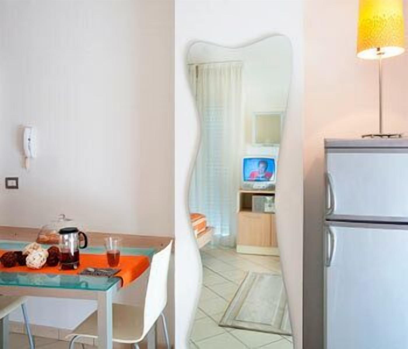 Residence Mareo Riccione Esterno foto