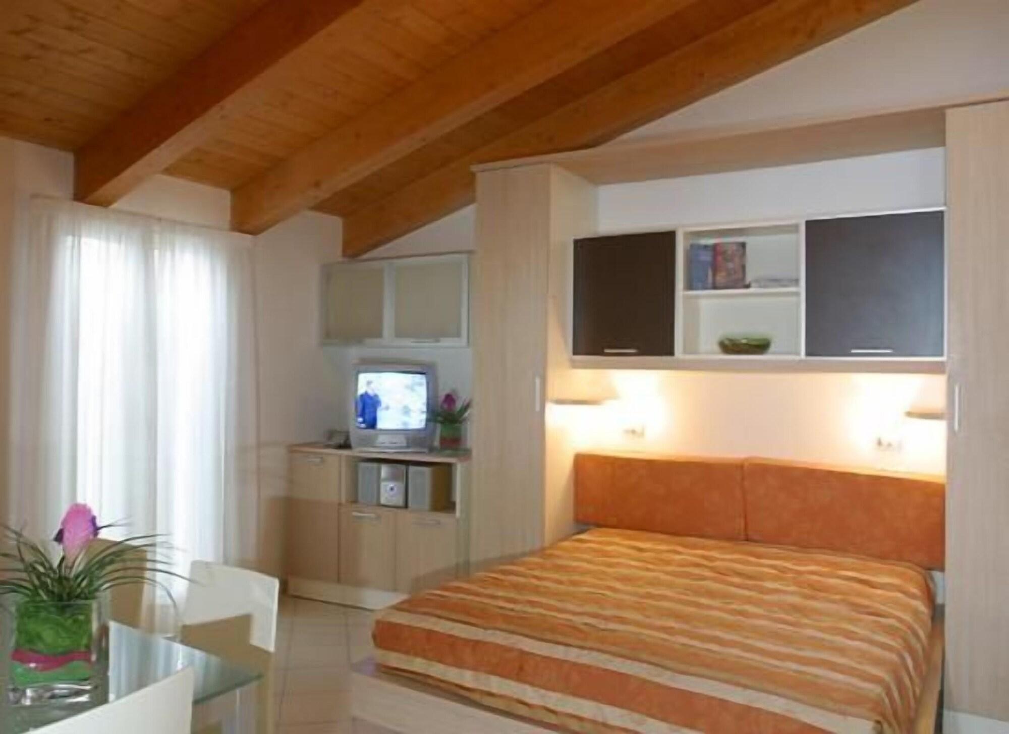 Residence Mareo Riccione Esterno foto